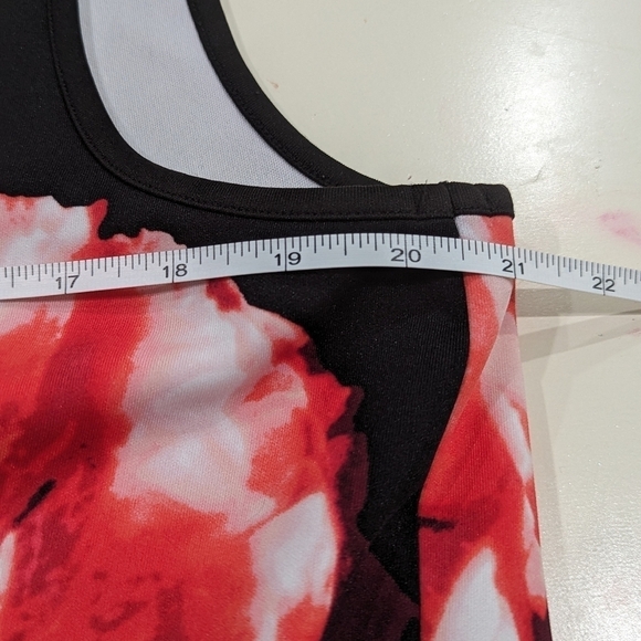 Vince Camuto floral tank, XL - Picture 6 of 7
